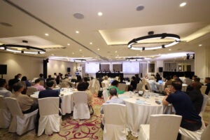 TIPW6796-opq3012526933