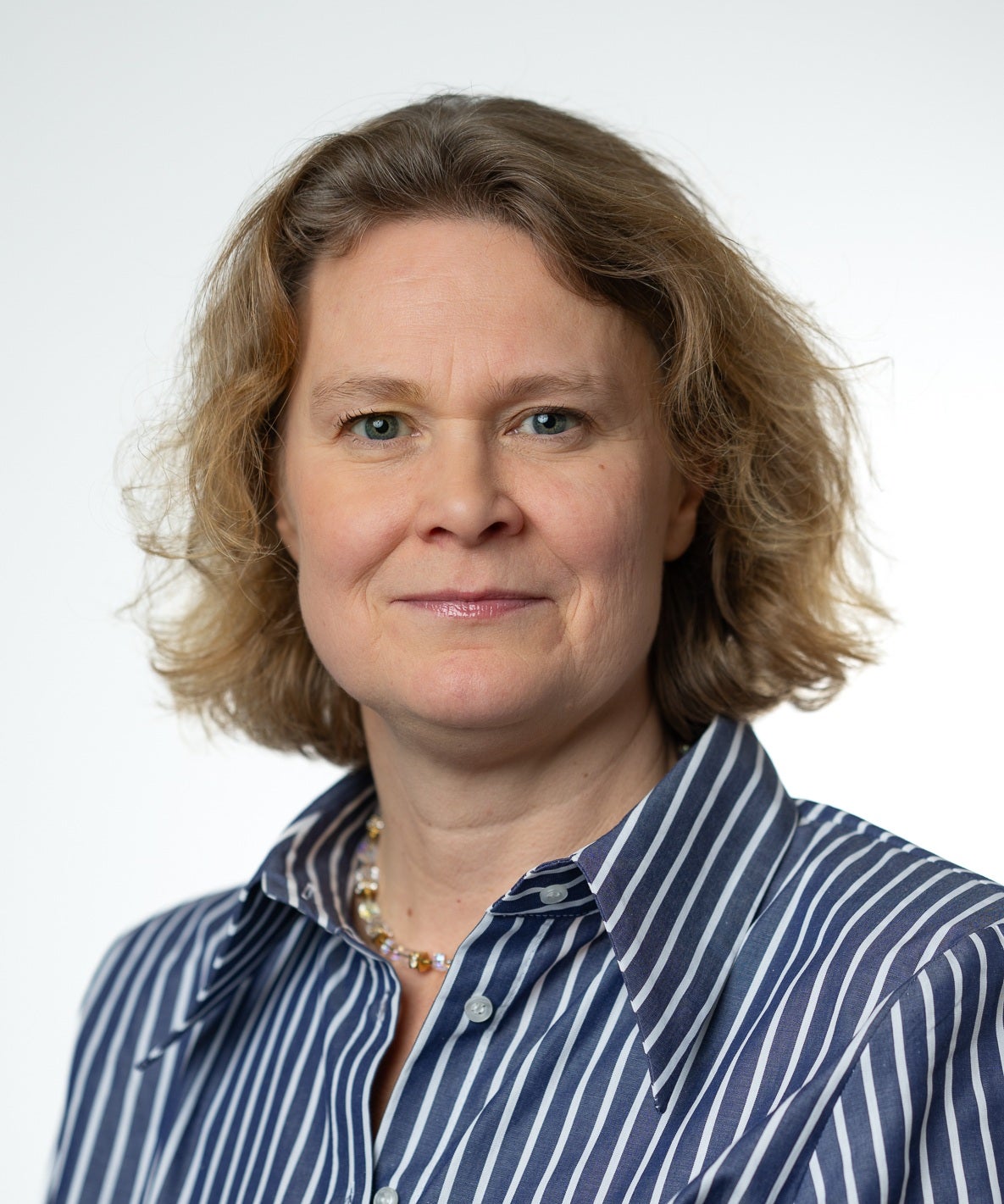 Larissa - Photo (cropped)