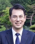 Associate Professor WooJung Jon
