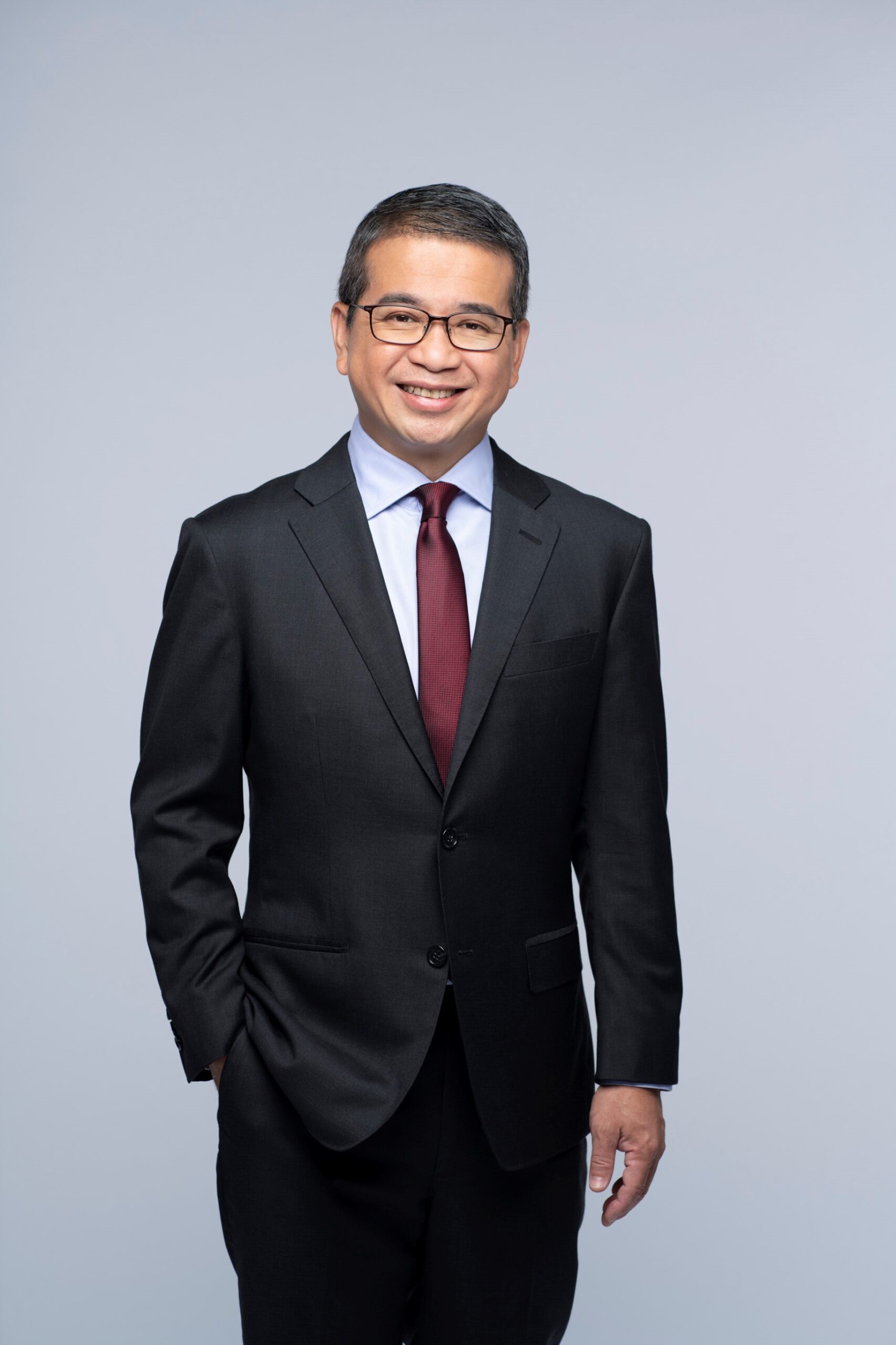 Edwin Tong Formal (Full Photo)